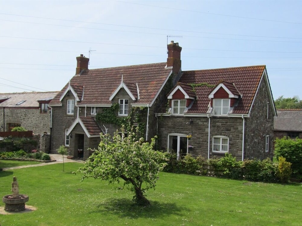 The Barn B and B 40/49