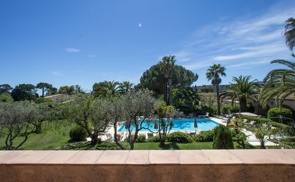 Hotel La Garbine 41/50