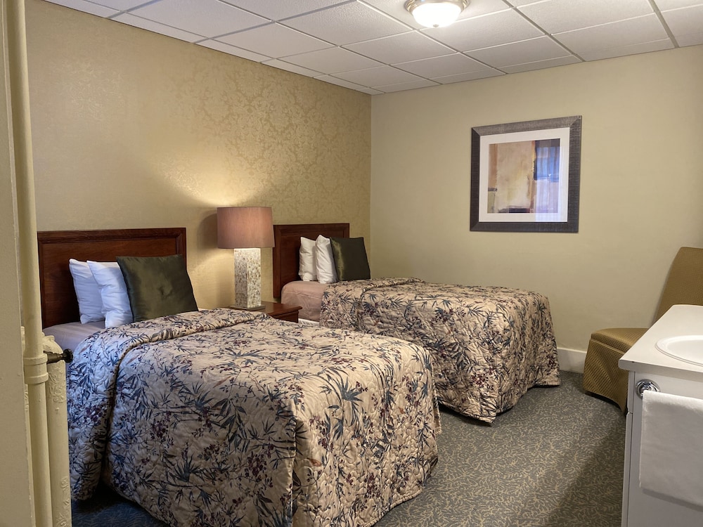 SUPERIOR, TWIN BEDS