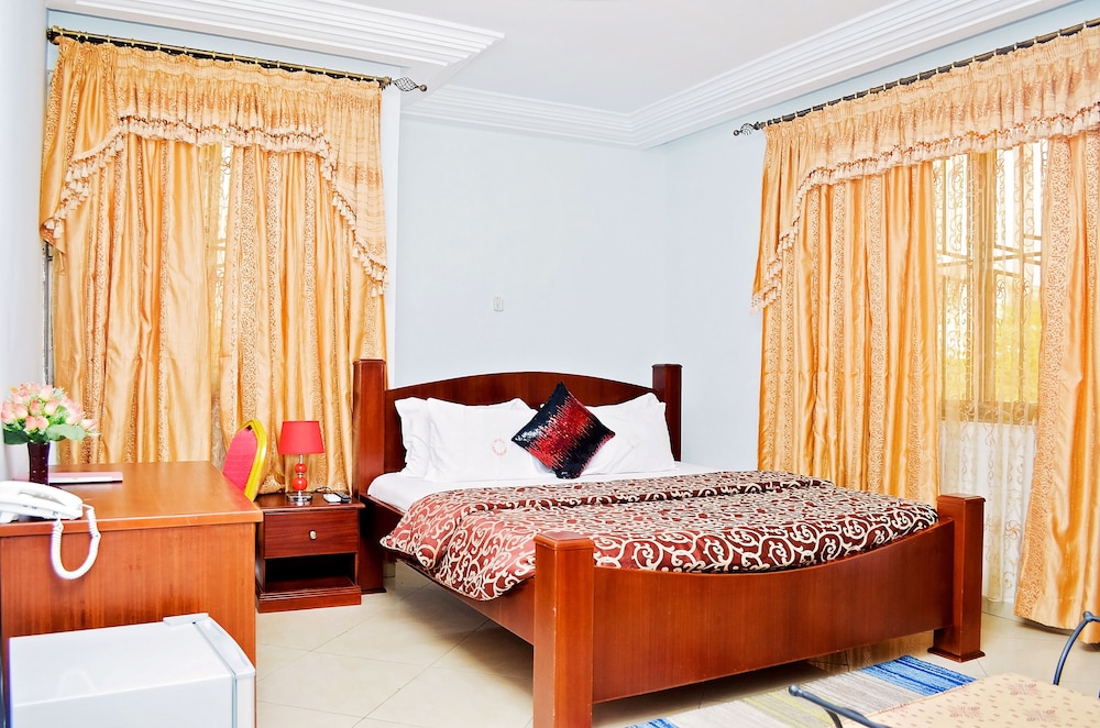 Bethel Heights Hotel 17/44