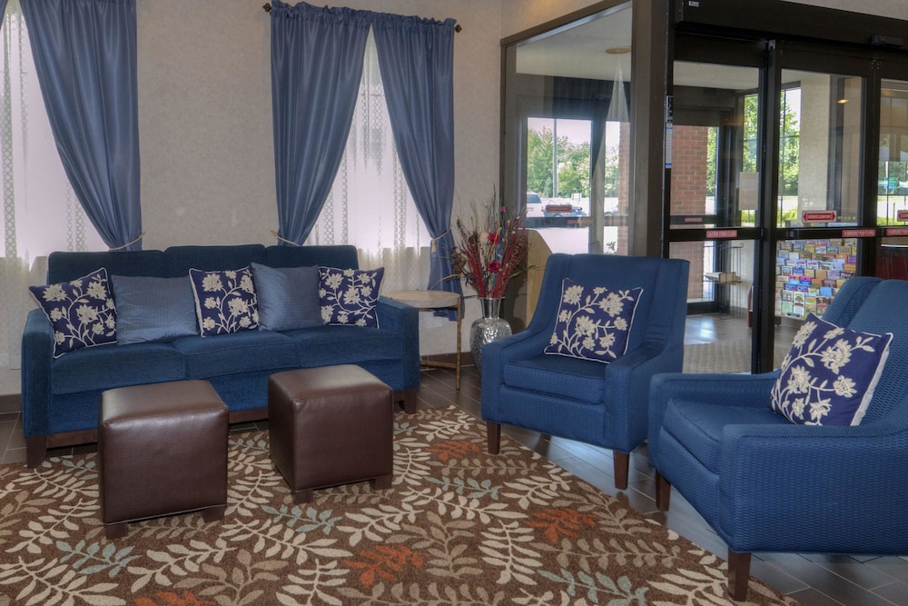 Comfort Inn Marion NC 21/31