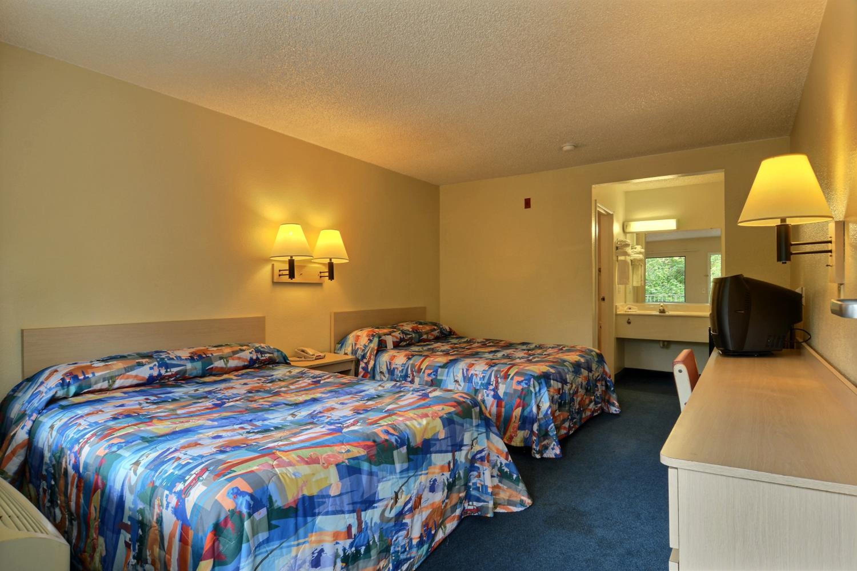 غرفة رباعية لذوي الإعاقة، Motel6 Seattle, WA - South 2/10