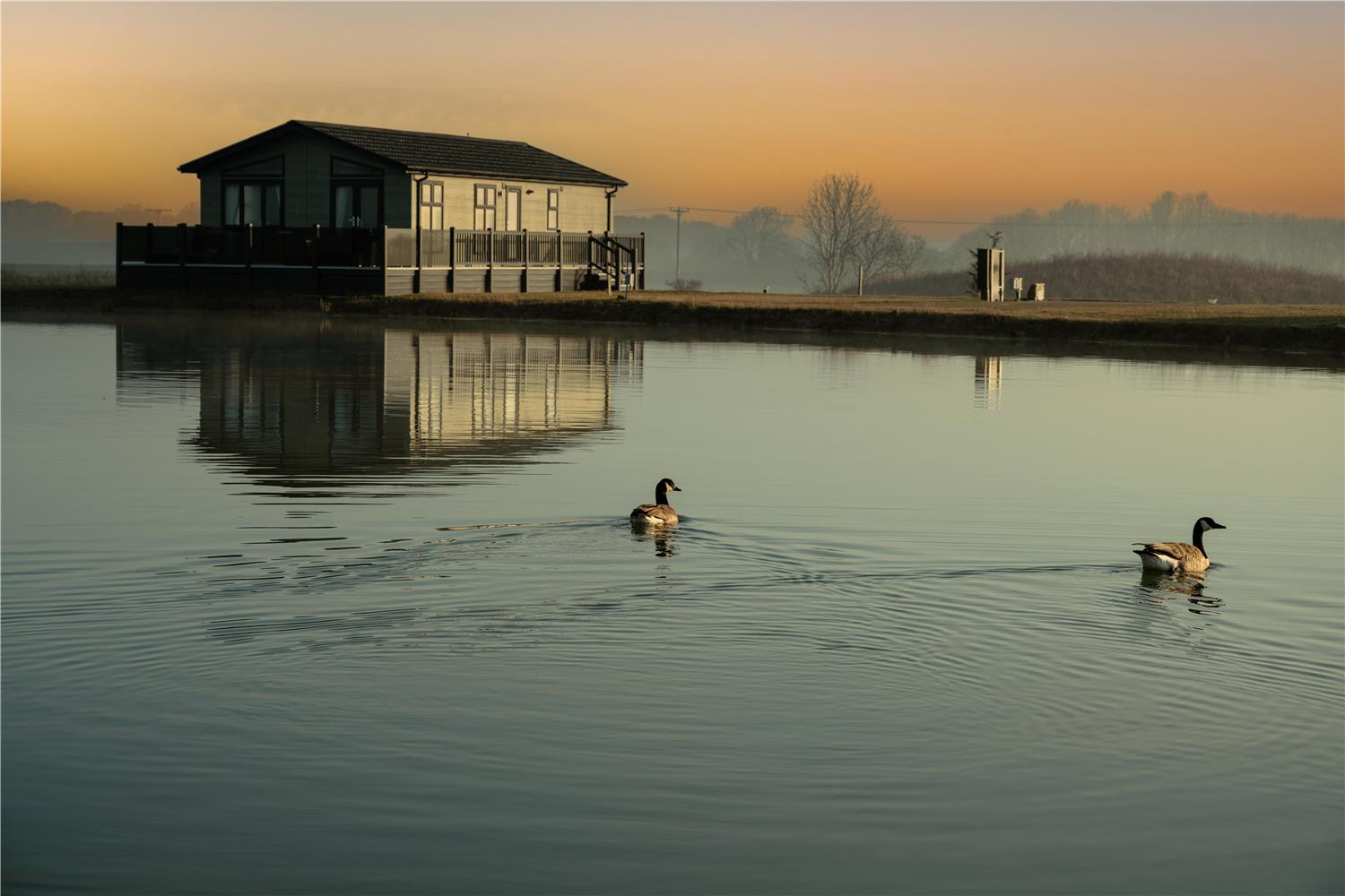 Sure Studio by Best Western Brackenborough Lakes & Resort 32/35