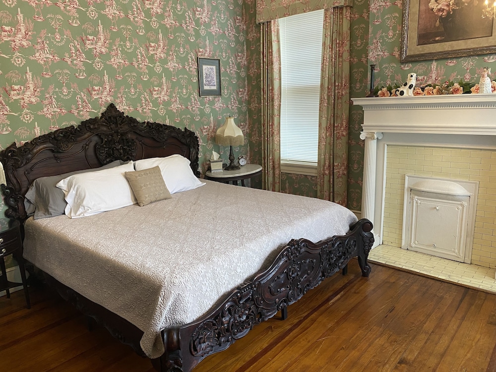 1912 Bed and Breakfast 15/59