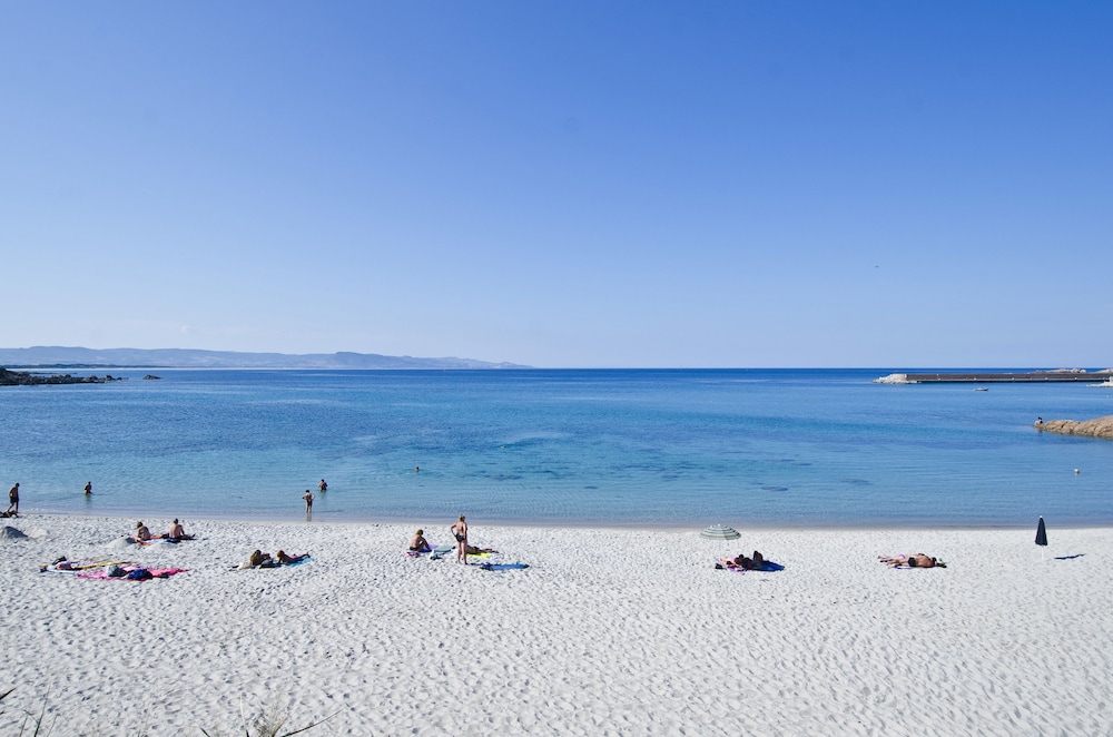 Appartamenti Isola Rossa Borgo Di Mare 39/55