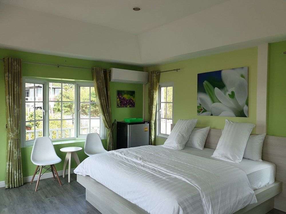 Bunny Hill Resort 15/50