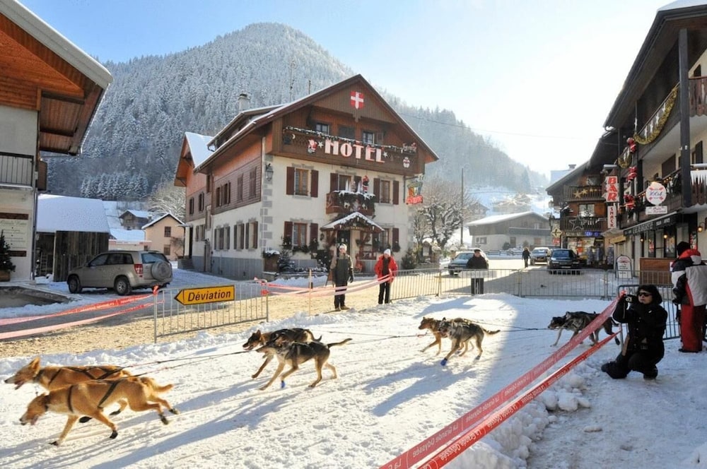 Hotel Les Touristes 26/35