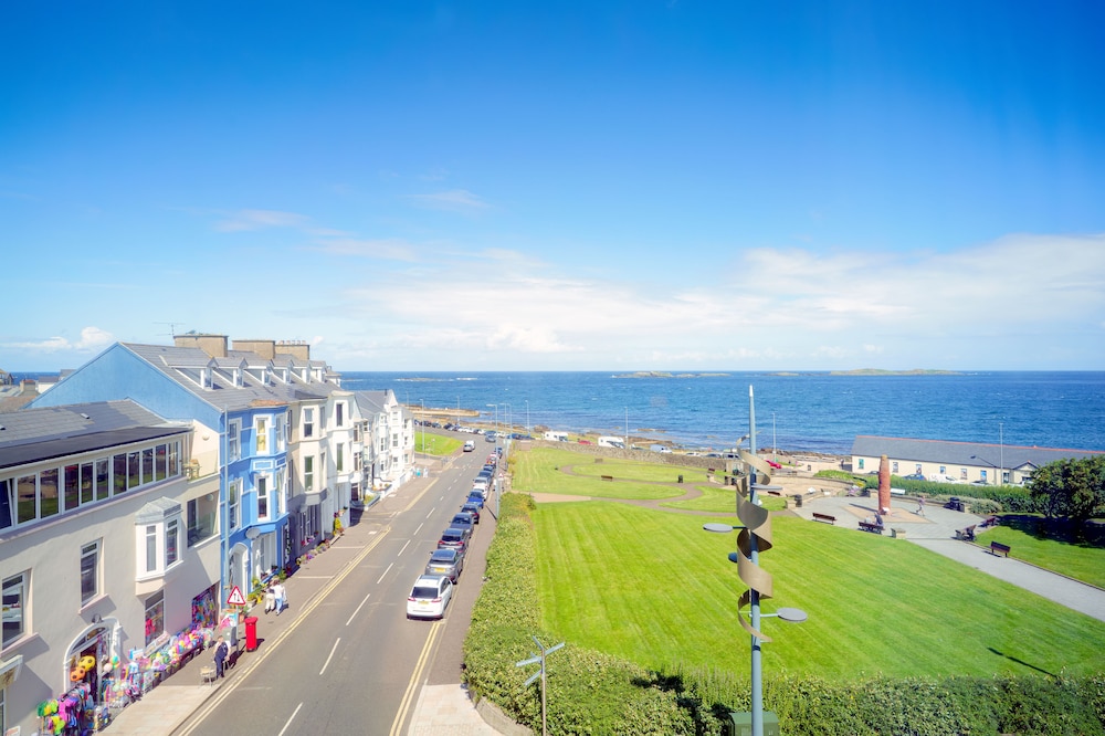 Portrush Atlantic Hotel 42/92