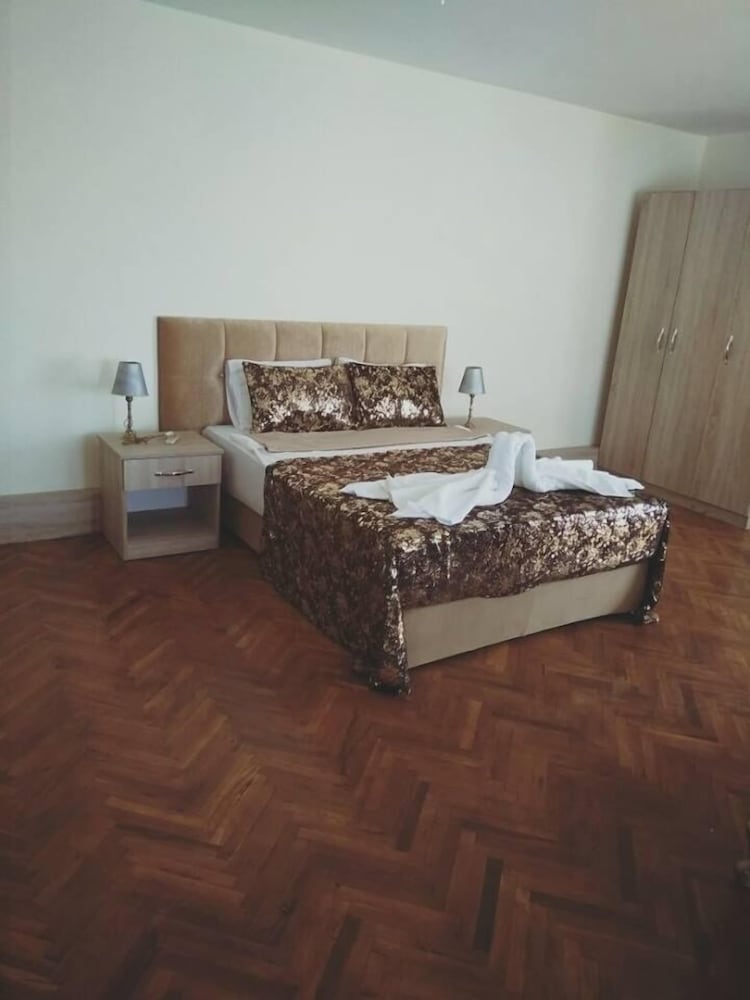 Camlik 87 Hotel Ayvalik 32/63