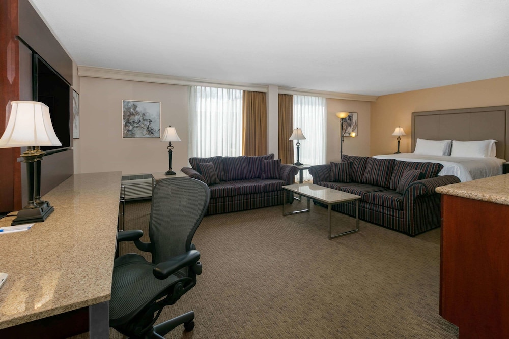 Wyndham Riverfront Little Rock 31/60