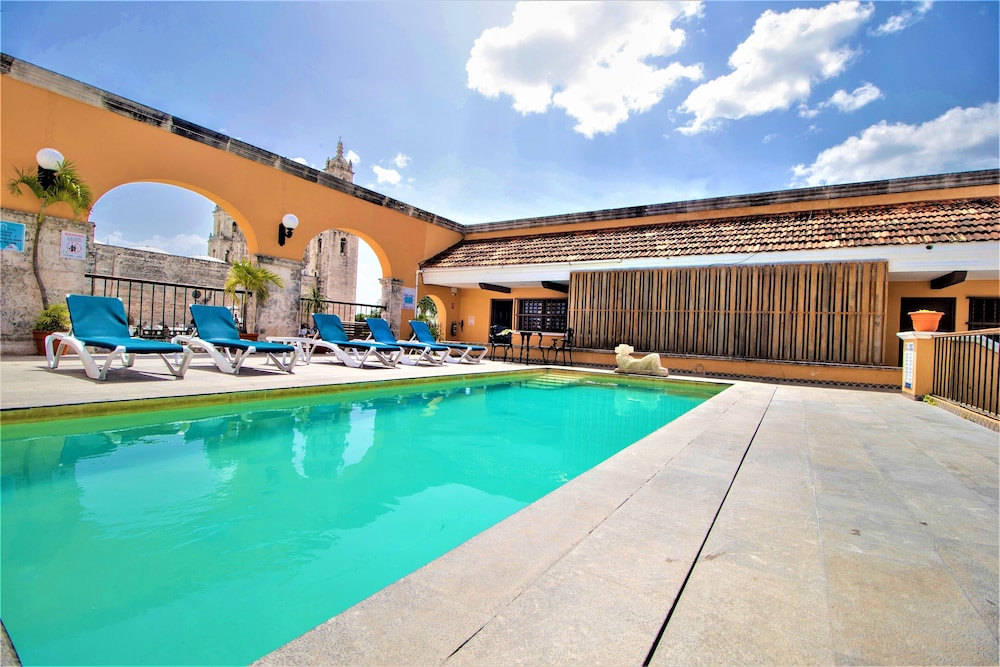 Hotel Caribe Merida Yucatan by Kavia 45/49