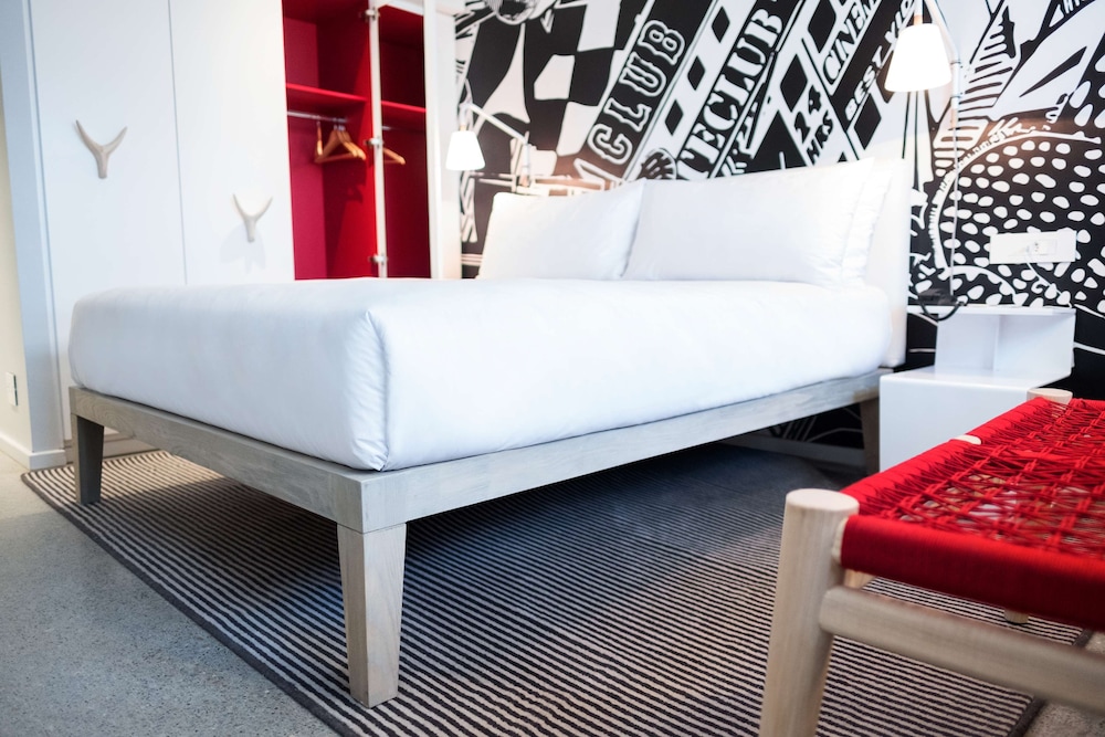 Radisson RED Cape Town V&A Waterfront 29/49