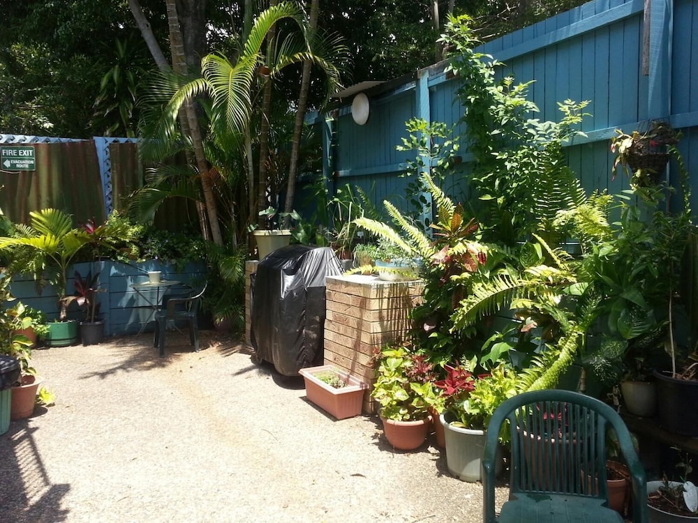 Coolum Budget Accommodation 27/34