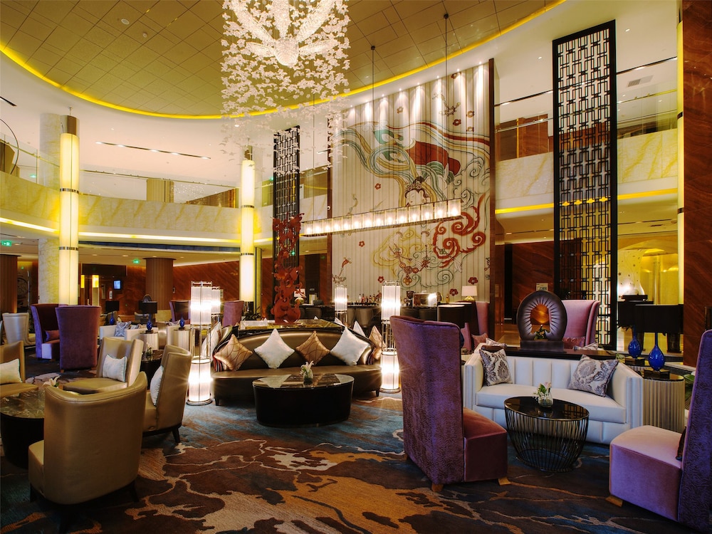 Universal Hotel Urumqi 19/33