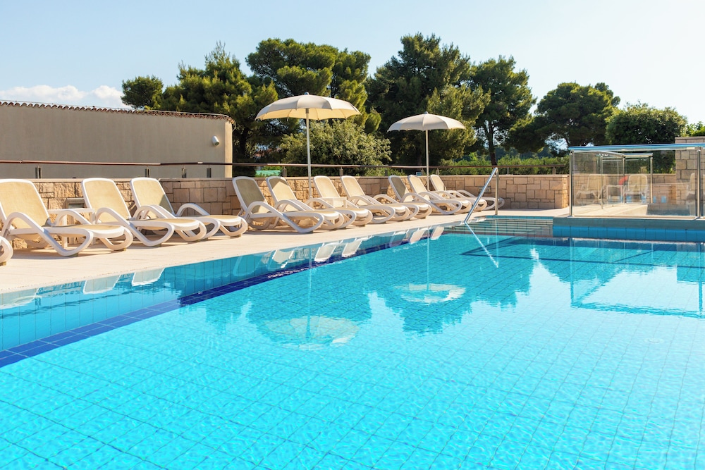 Aminess Vival Velaris Resort 68/90