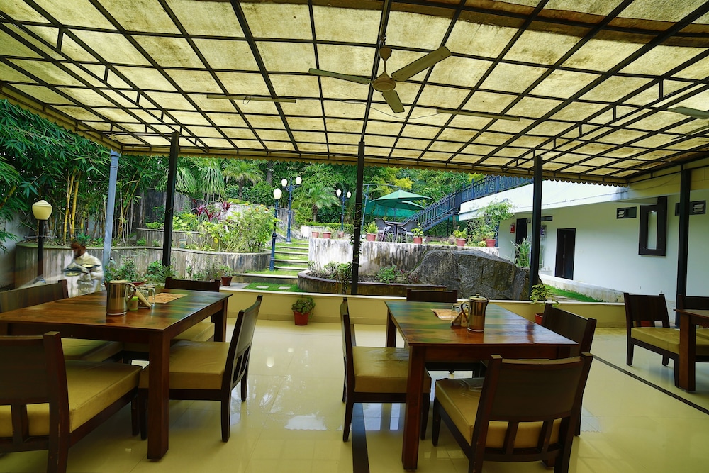 Hotel Shiv Villa 25/45