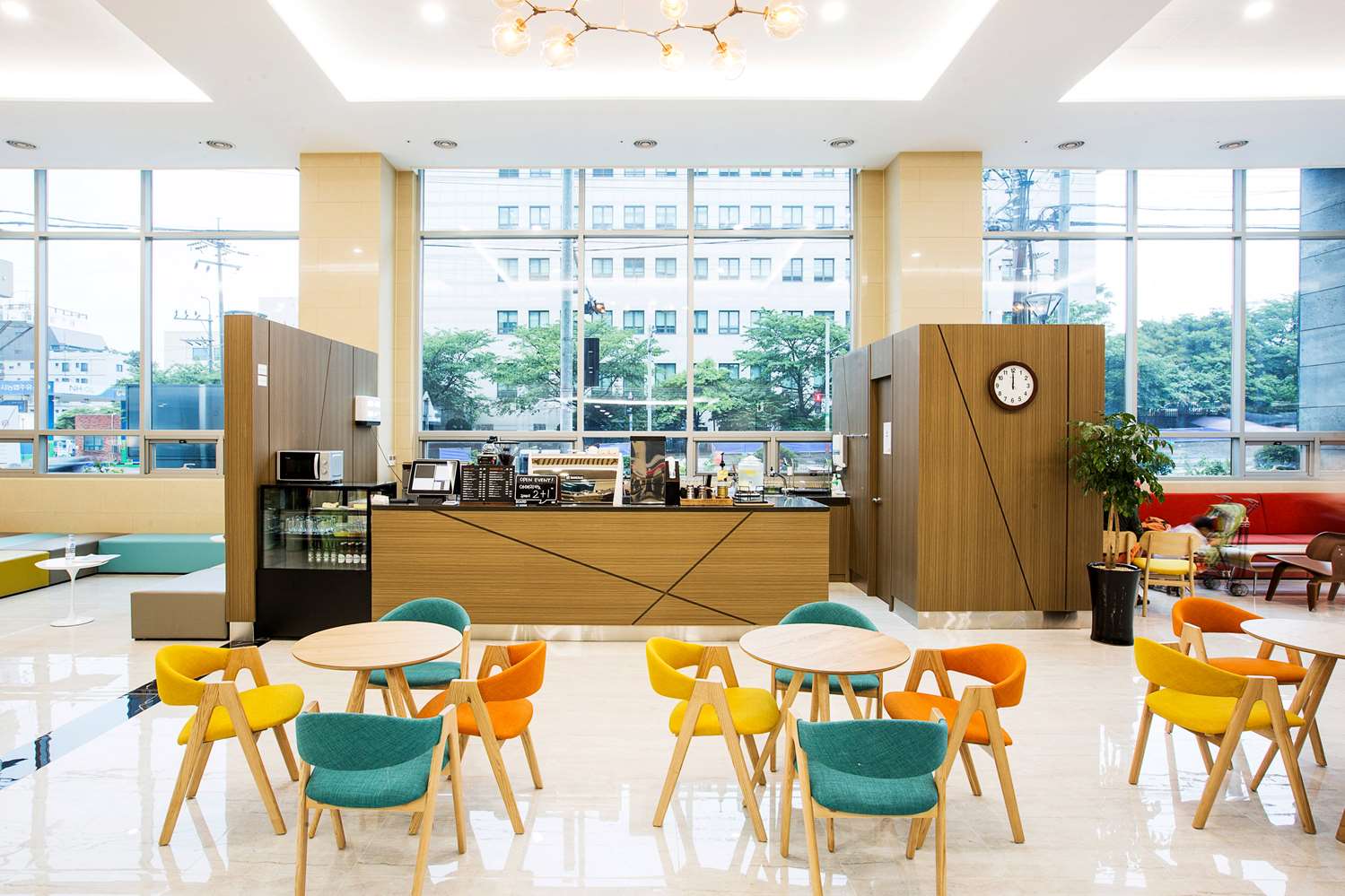 Ramada by Wyndham Jeju City Hall 32/36