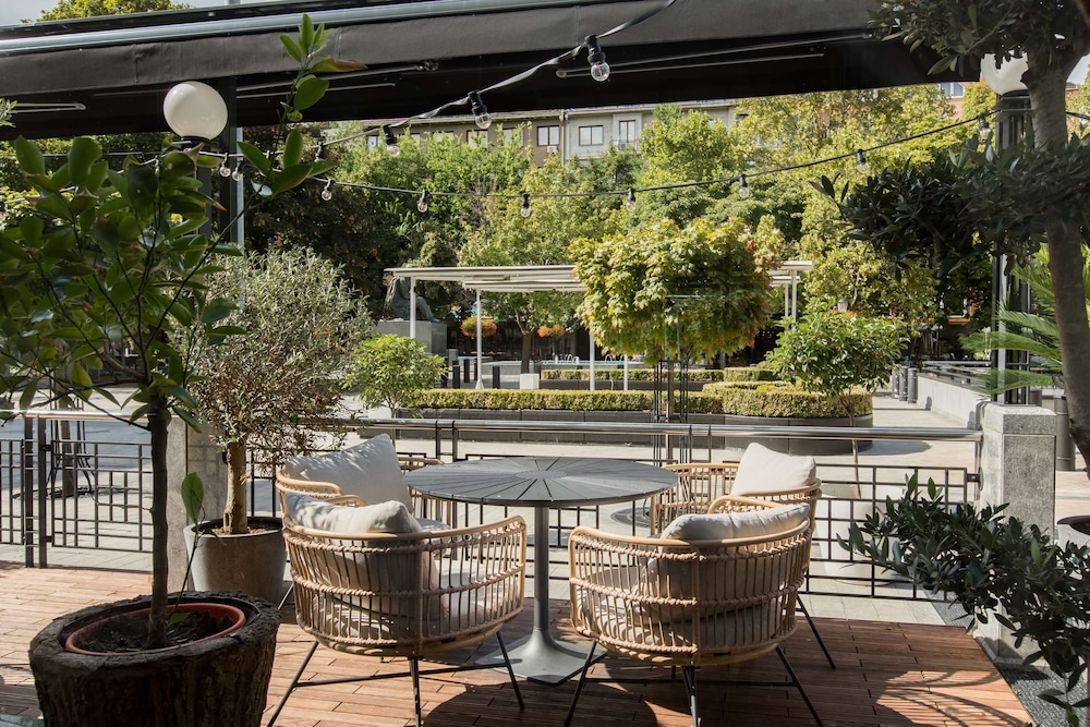 Radisson Blu Carlton 59/73
