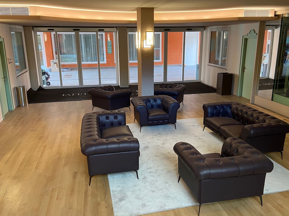 Golf Hotel Ca' Degli Ulivi 49/72