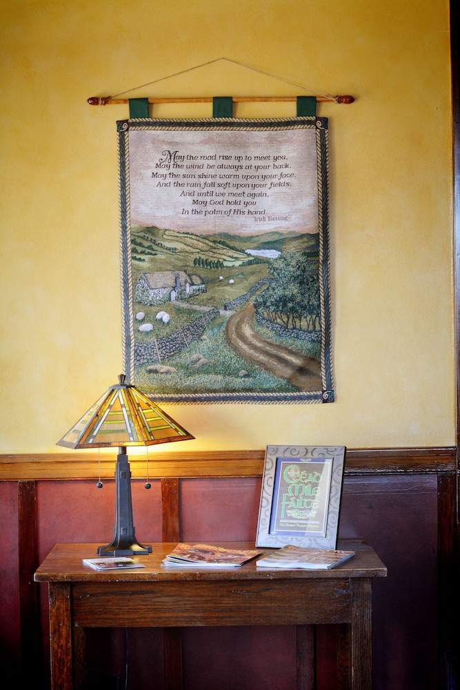 Iron Horse Inn 36/77