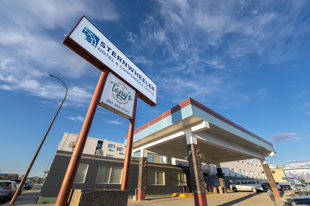 Sternwheeler Hotel & Conference Centre, Trademark by Wyndham 6/56