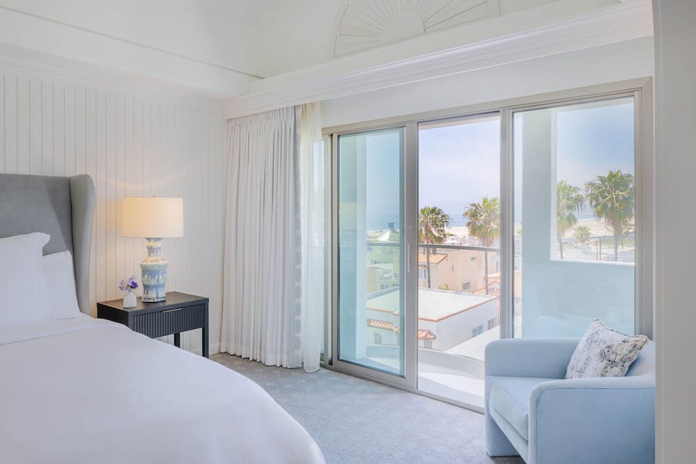 Room, 2 Queen Beds, Ocean View