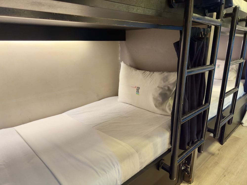 Ipanema Beach Hostel 25/64