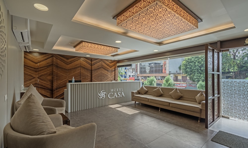 TREEBO CASA 7/40