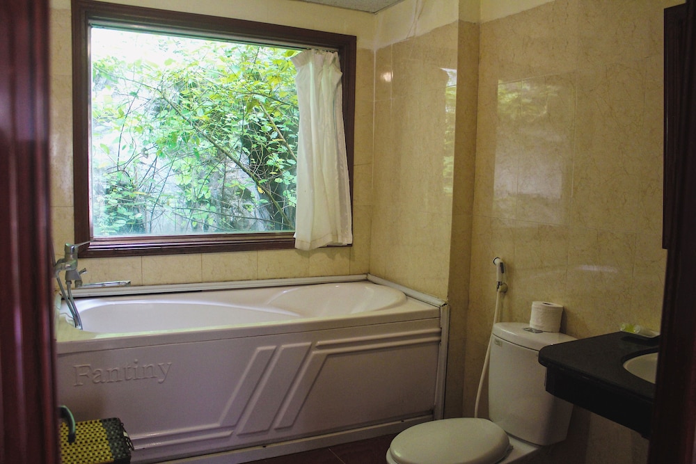 Mua Cave Ecolodge 45/72
