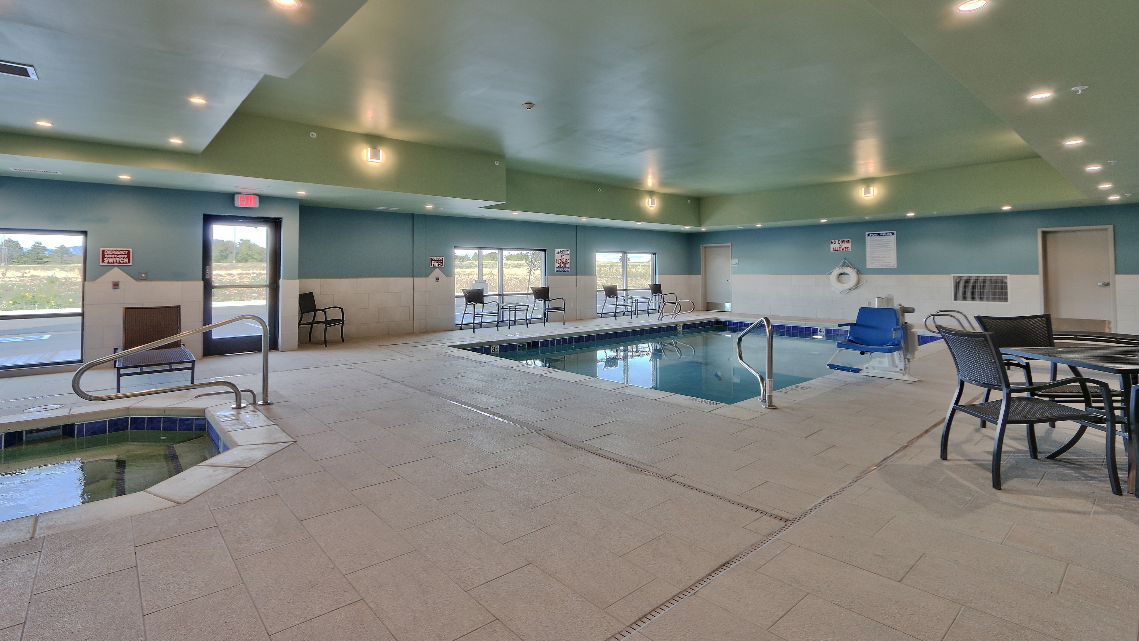 Holiday Inn Express & Suites Denver Northwest - Broomfield 27/51