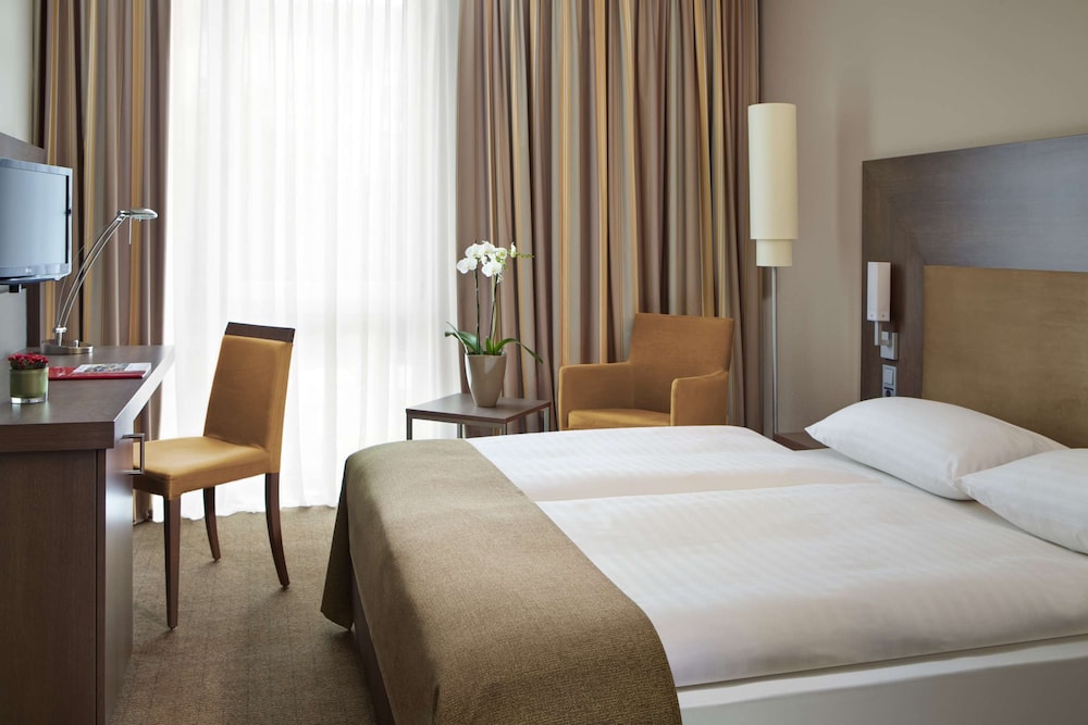 INTERCITYHOTEL DARMSTADT 13/32