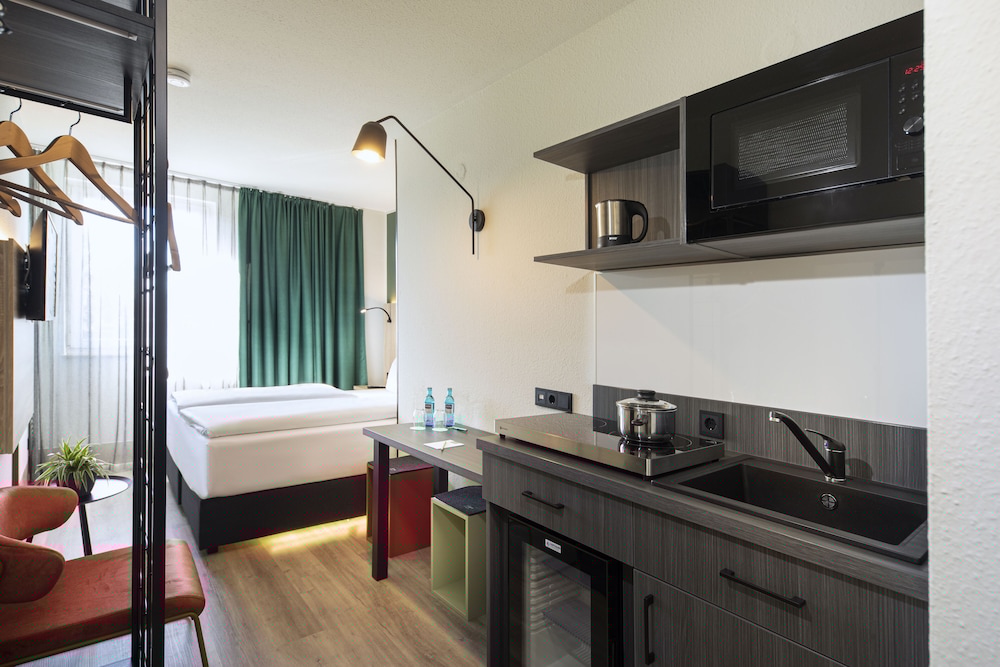 ACHAT Hotel Stuttgart Zuffenhausen 60/80