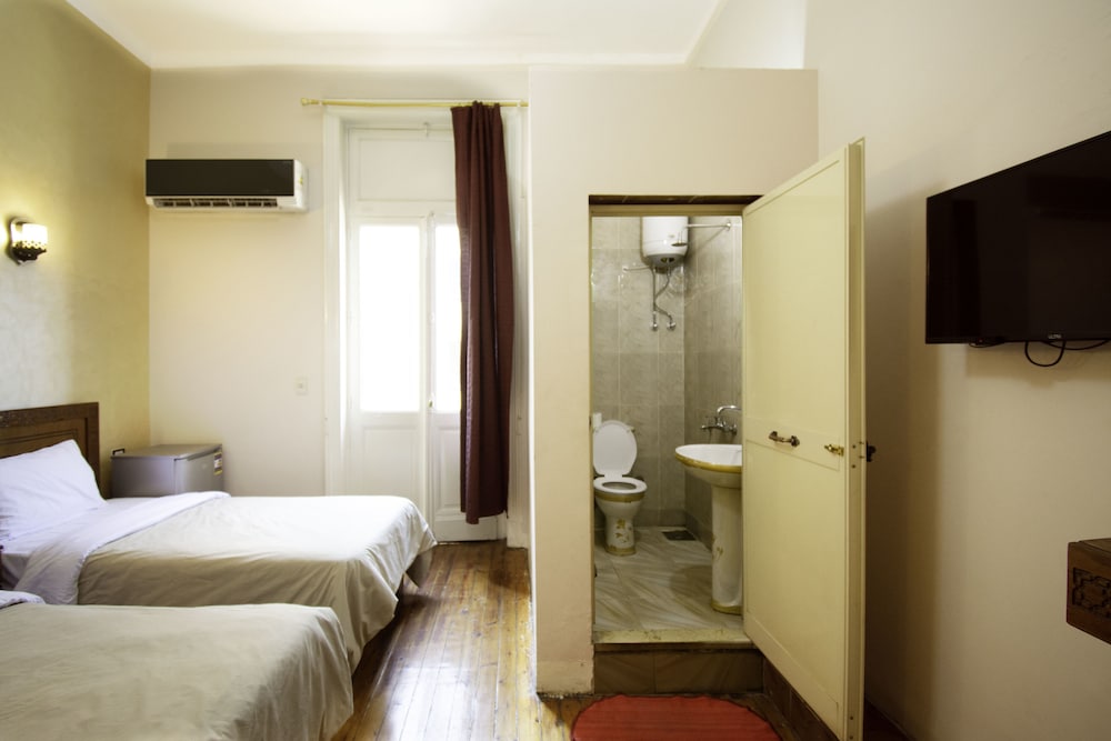 New Minerva Hotel 15/42