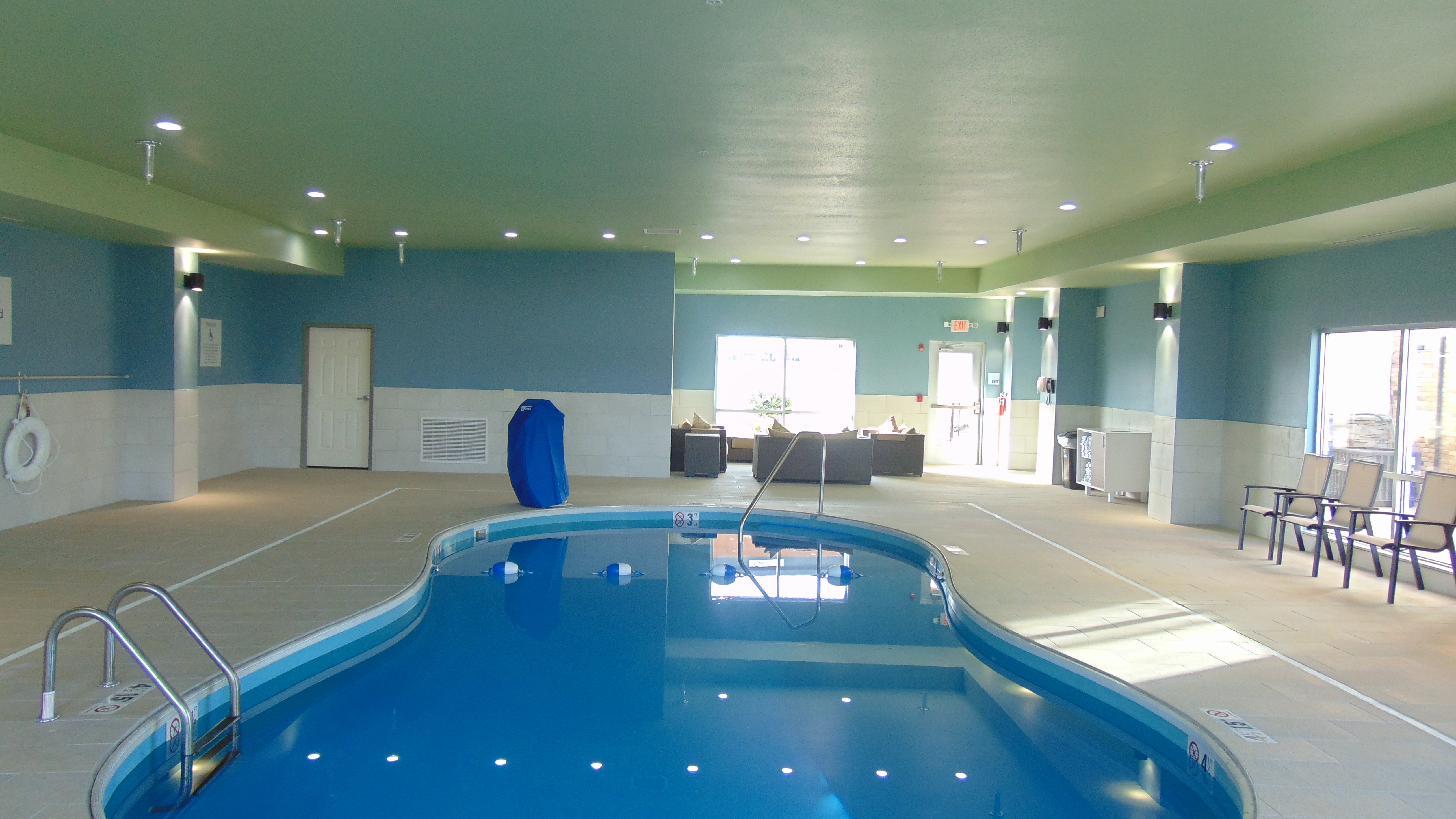 Holiday Inn Express Suites Wapakoneta 31/57