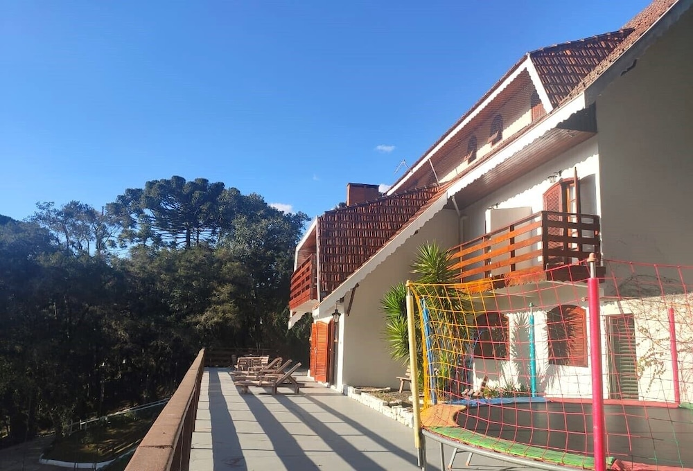 Pousada Chateau dos Fontes 2/39