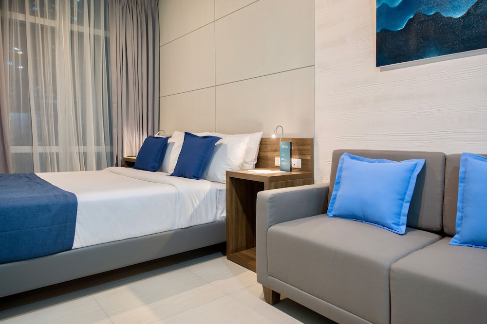The Sphere Serviced Residences 16/50