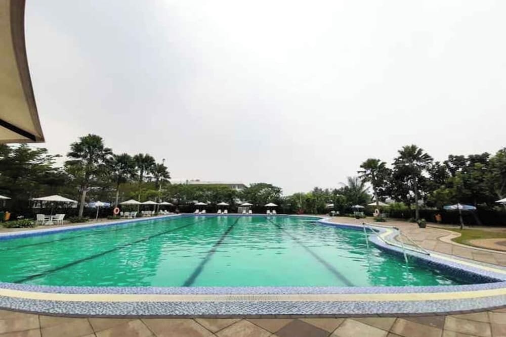 Barata Hotel Near Bandara Soekarno Hatta 17/32