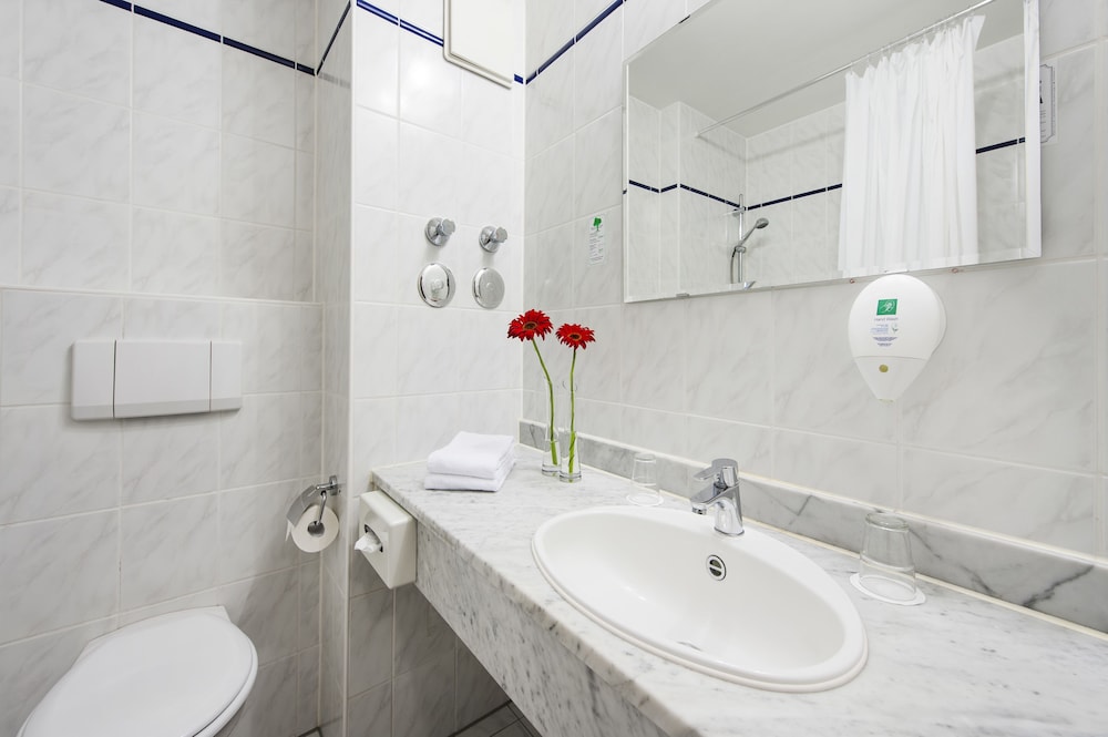 Room at Azimut Hotel Erding, ERDING
