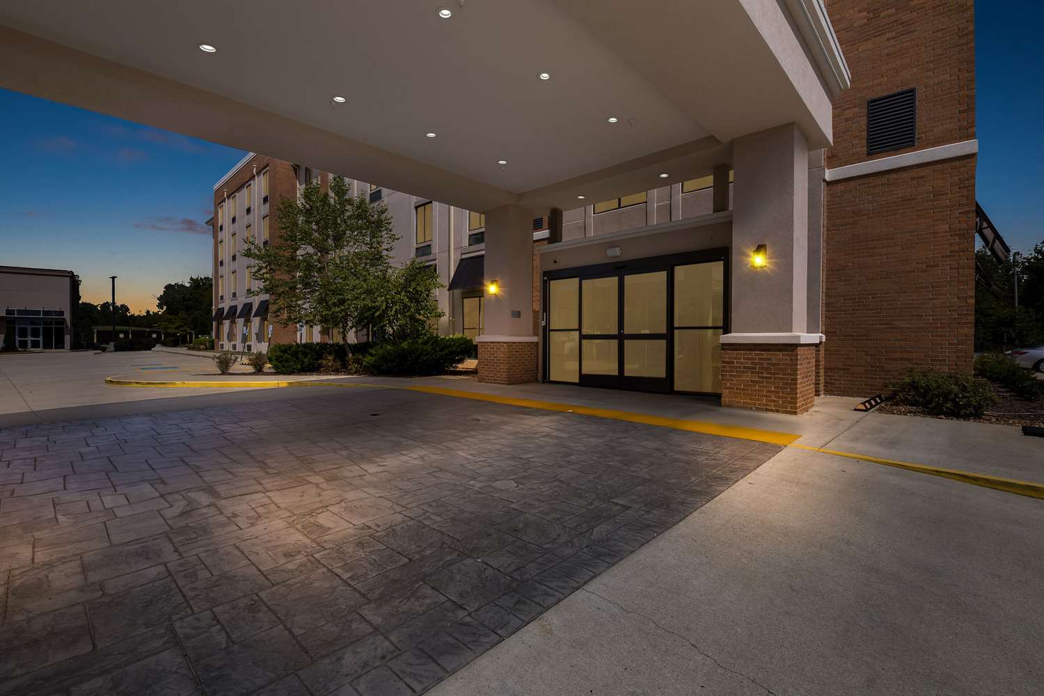 Comfort Suites Columbia I-65 46/47