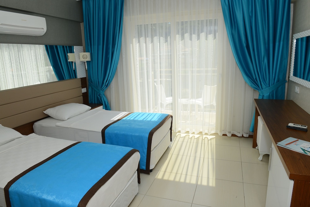 STANDARD, DOUBLE OR TWIN BED