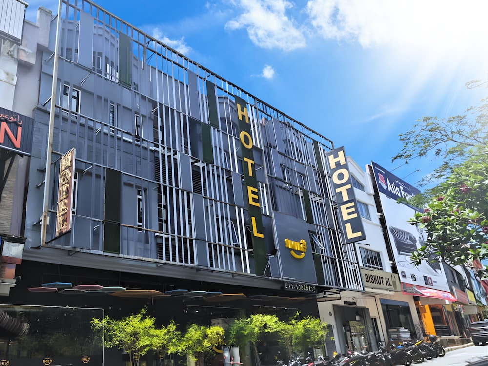 Smile Hotel Wangsa Maju 6/42