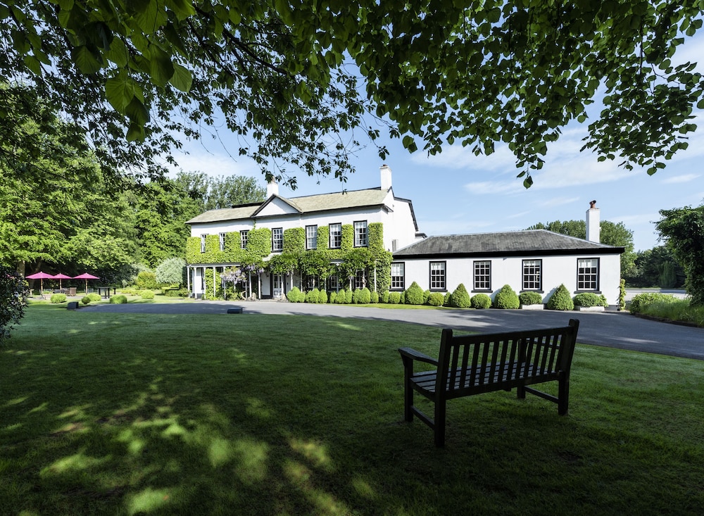 Statham Lodge Hotel 42/50