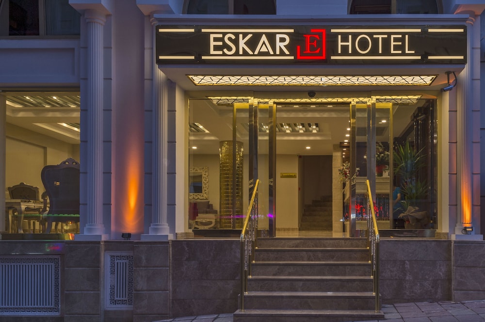 Eskar Hotel 2/78