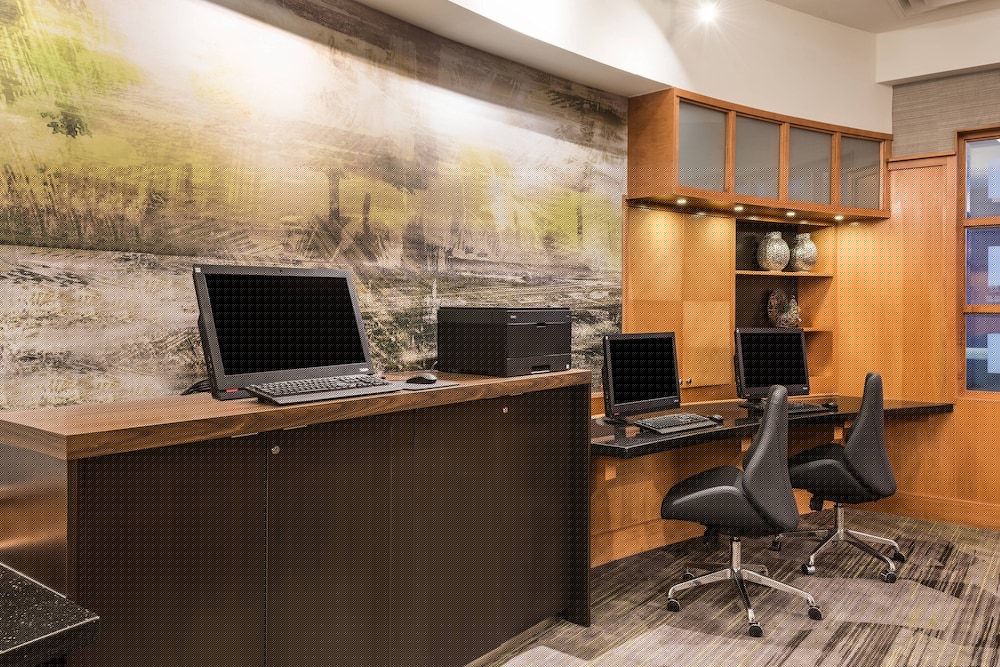 Courtyard By Marriott Toronto Vaughan 46/46