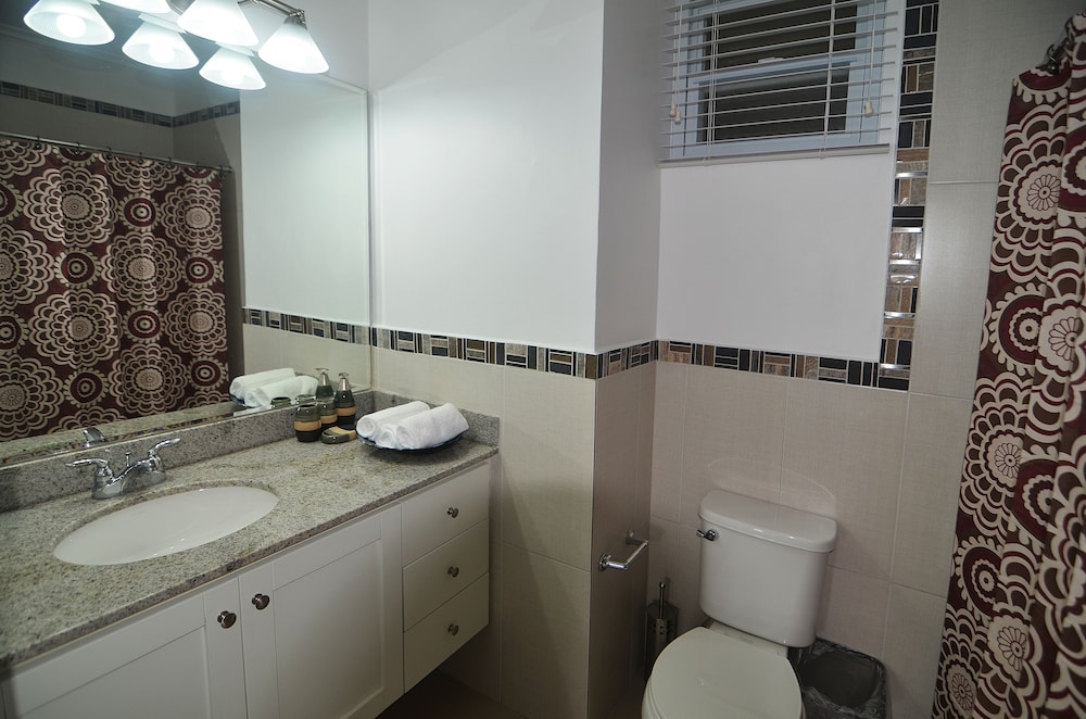 Kingsway New Kingston Guest Apartment Ii 44/45