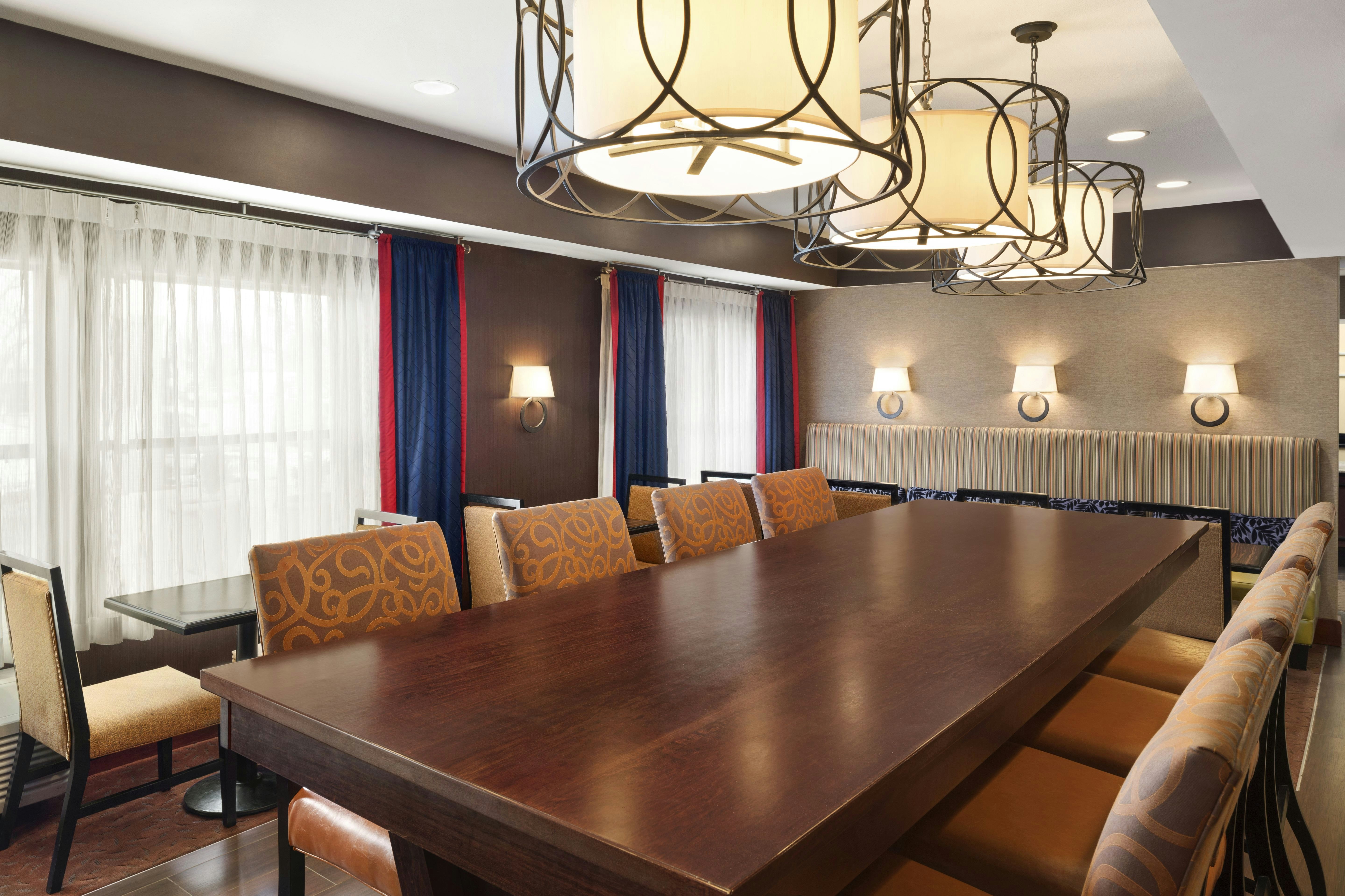 HAMPTON INN FINDLAY 22/37
