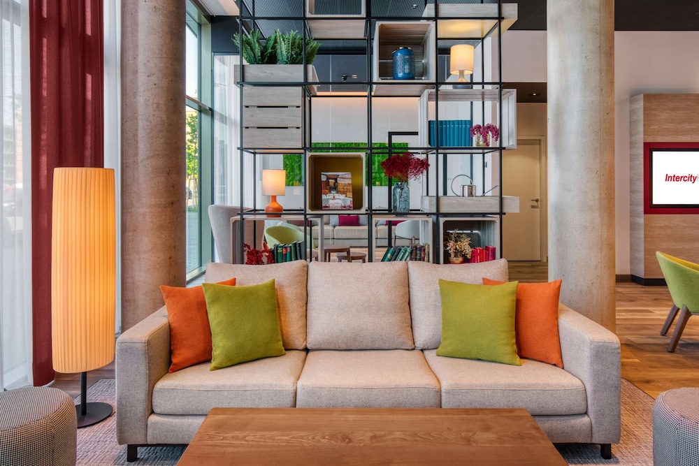 Intercityhotel Saarbrucken 27/50