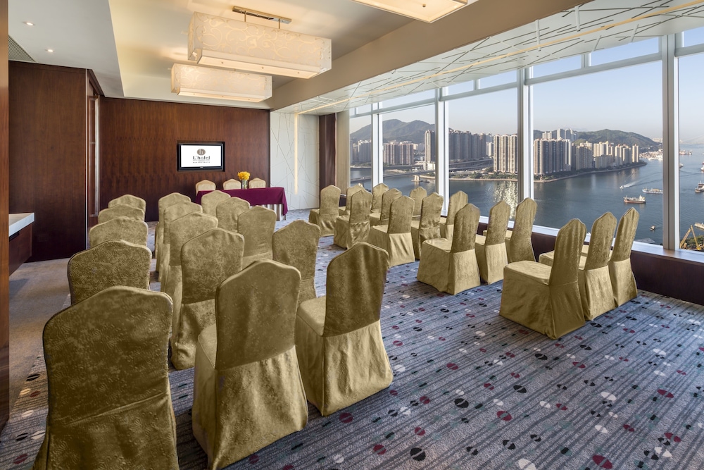 Nina Hotel Tsuen Wan West 7/29
