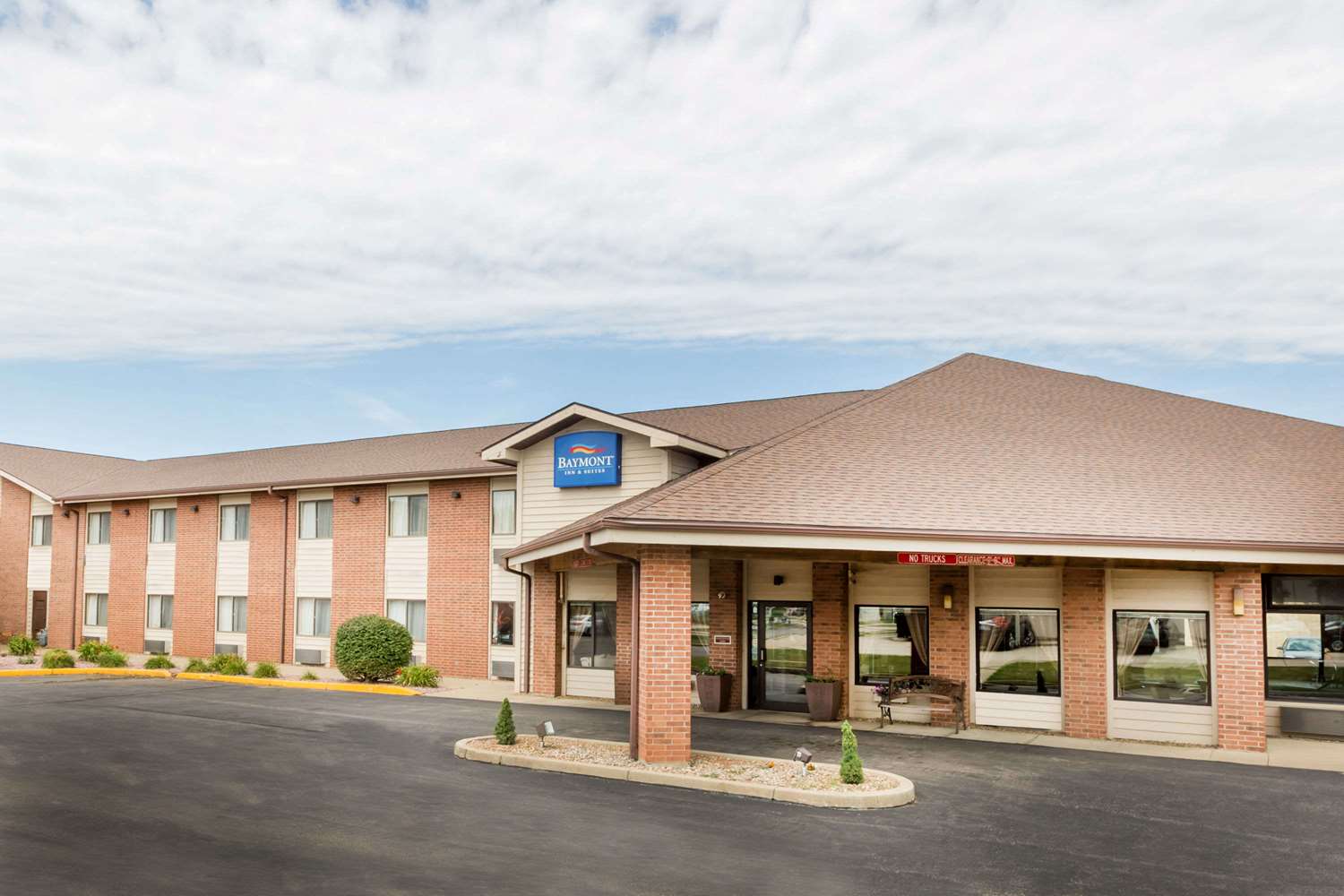 Baymont By Wyndham Lemars 1/9