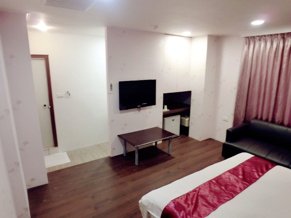 Everyday Hot Spring Hotel 33/65